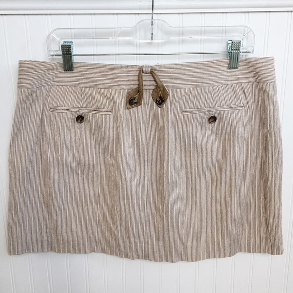 BCBGMAXAZRIA Textured Pinstripe Khaki Skirt - 12 - Picture 2 of 7
